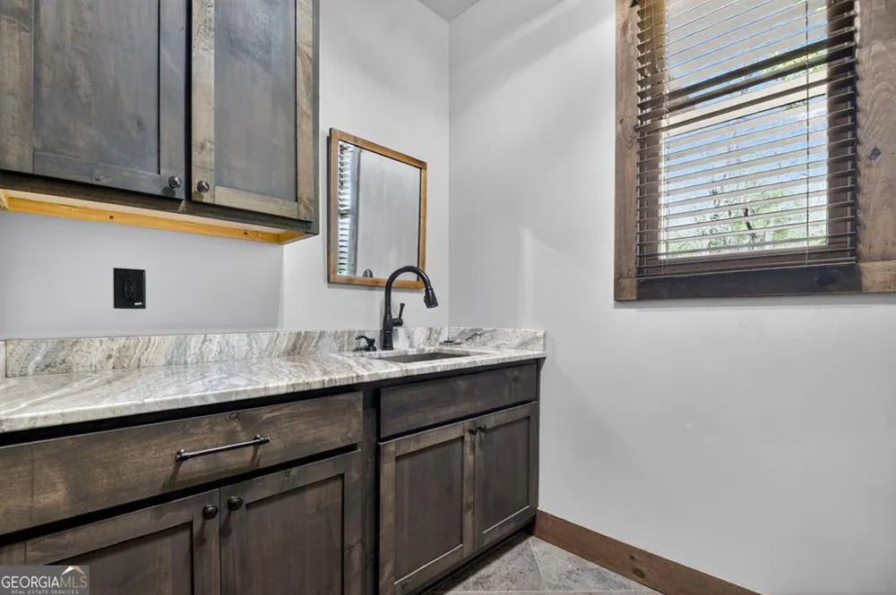 366 Shepherds WAY Morganton, GA 30560