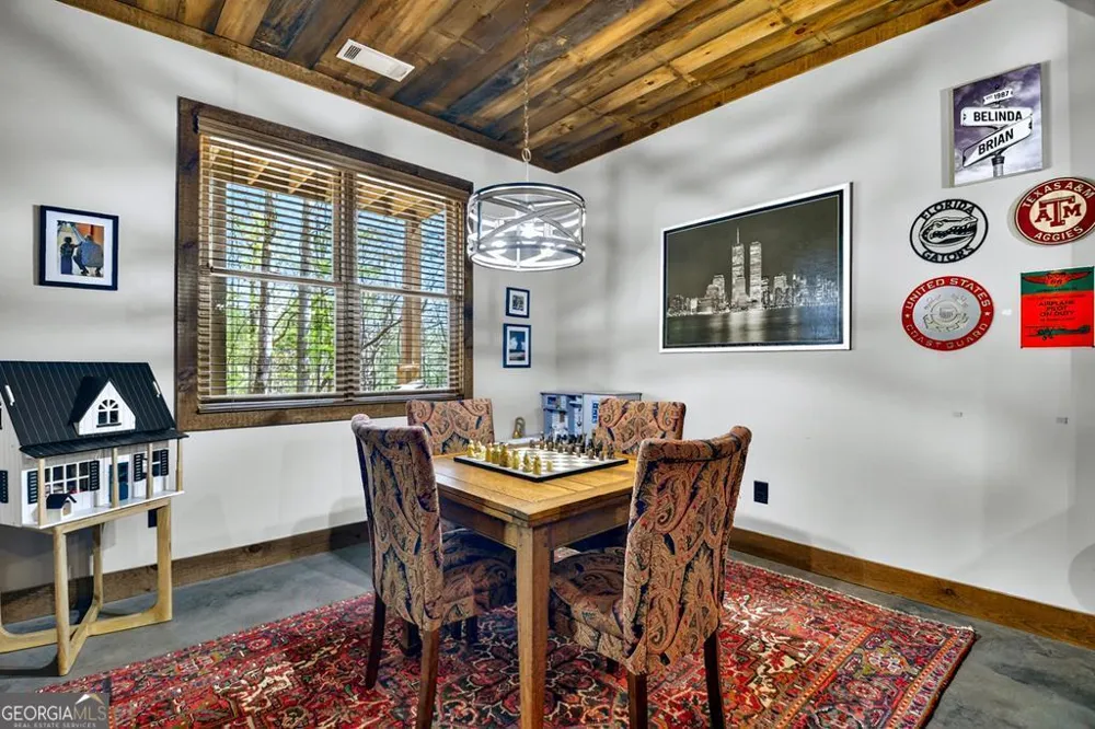 366 Shepherds WAY Morganton, GA 30560