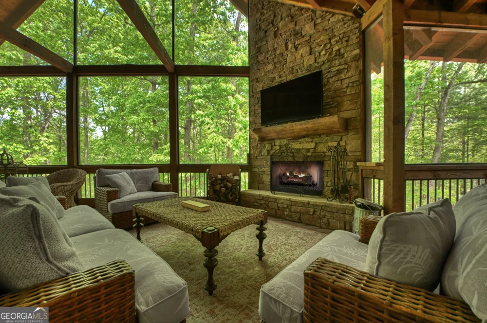 366 Shepherds WAY Morganton, GA 30560