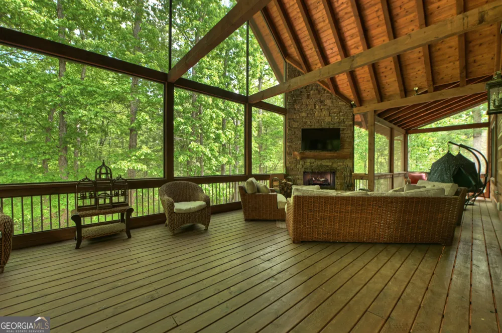 366 Shepherds WAY Morganton, GA 30560