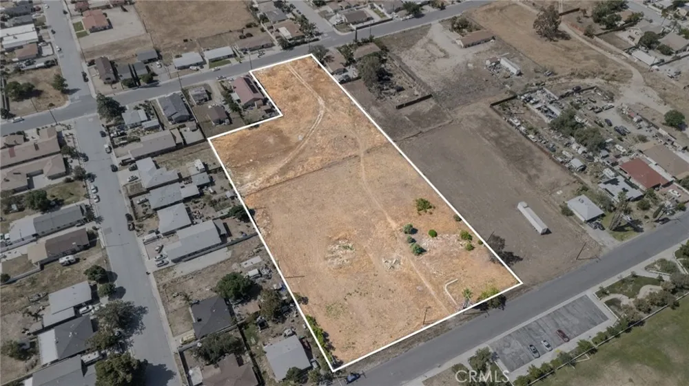 1130 E George Banning, CA 92220