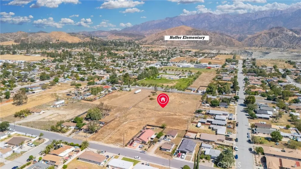 1130 E George Banning, CA 92220