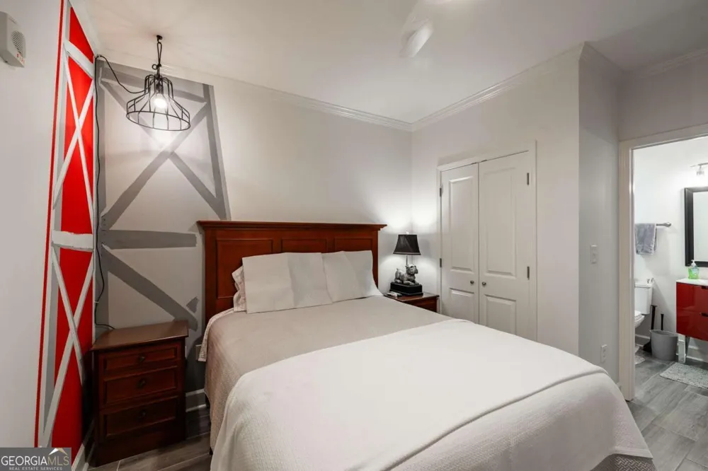 250 Broad ST Athens, GA 30601