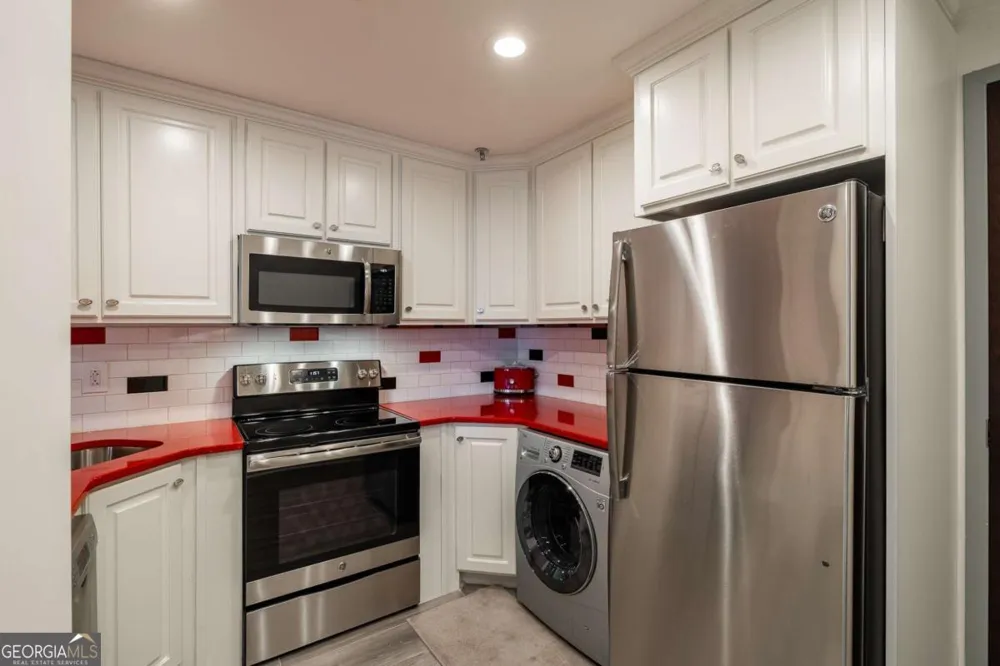 250 Broad ST Athens, GA 30601