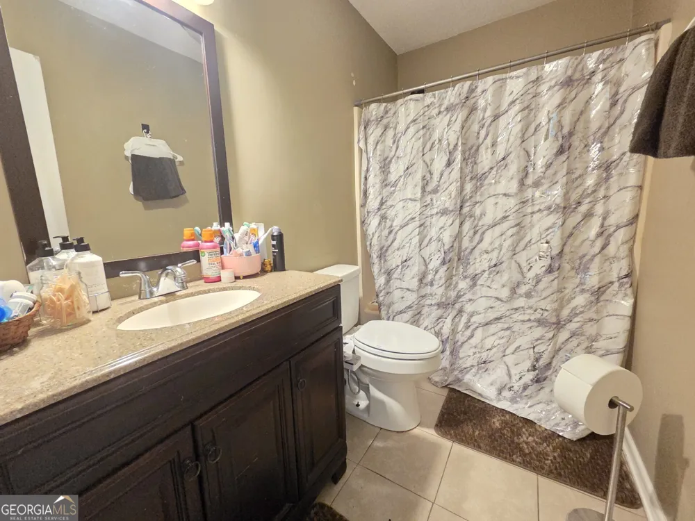 219 Surrey RD Hinesville, GA 31313