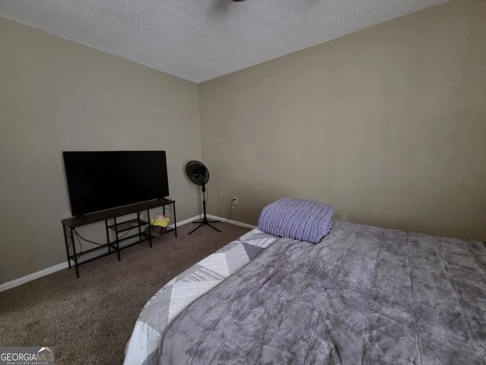 219 Surrey RD Hinesville, GA 31313
