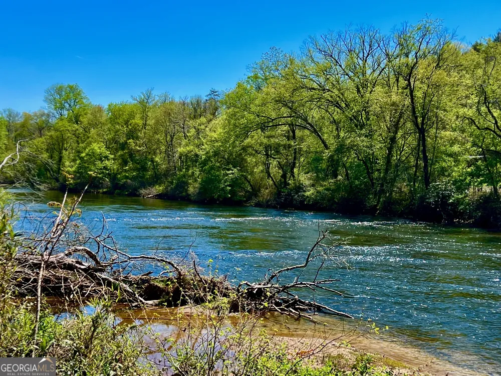 0 Toccoa River Forest Mineral Bluff, GA 30559
