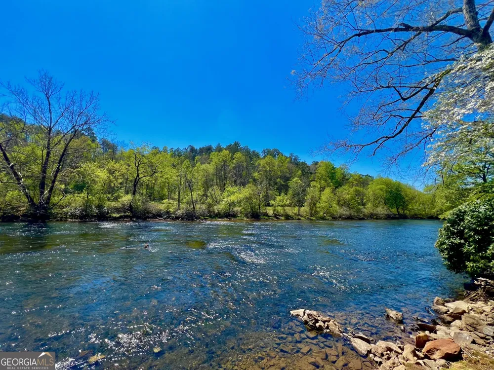 0 Toccoa River Forest Mineral Bluff, GA 30559