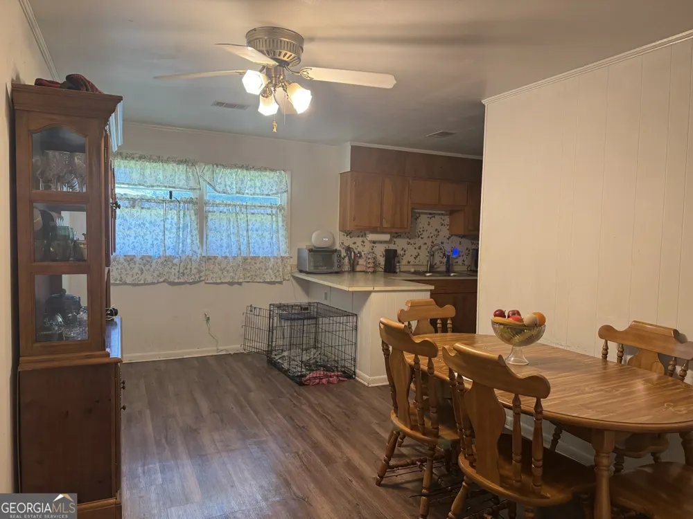 1032 Elberta RD Warner Robins, GA 31093