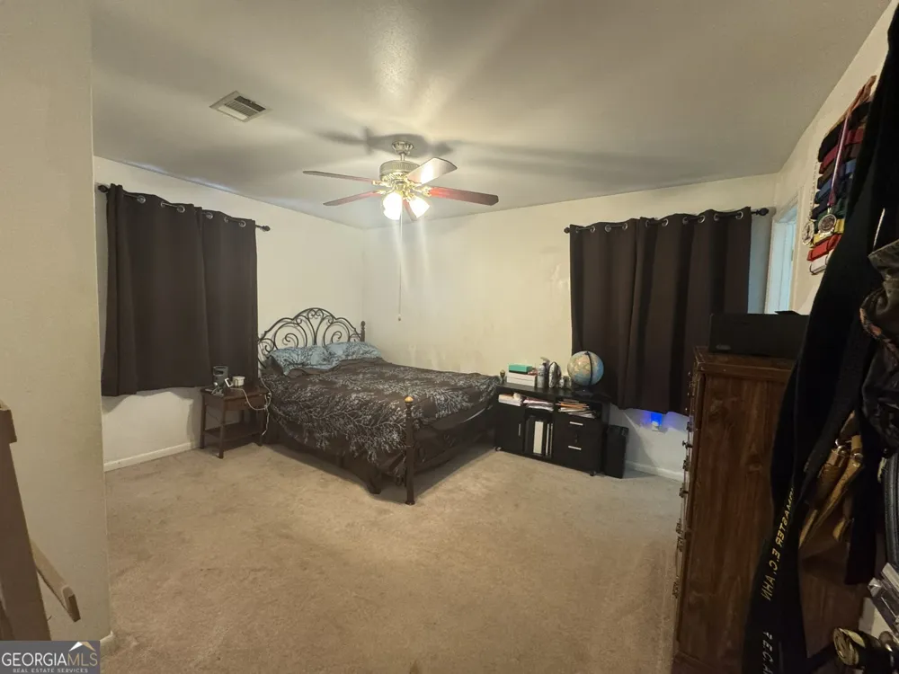 1032 Elberta RD Warner Robins, GA 31093