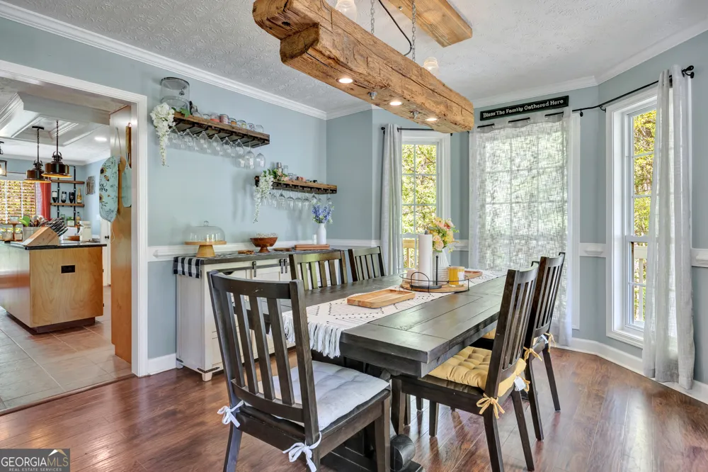 115 Crestview LN Newborn, GA 30056