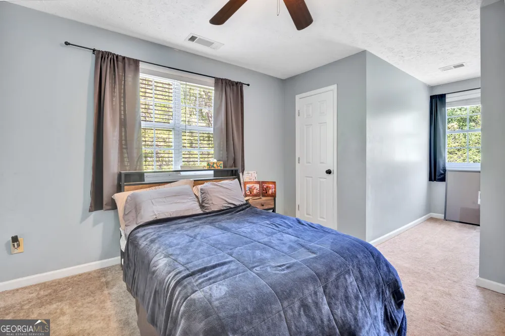 115 Crestview LN Newborn, GA 30056