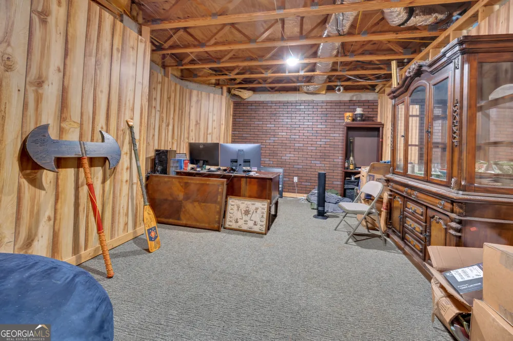 115 Crestview LN Newborn, GA 30056