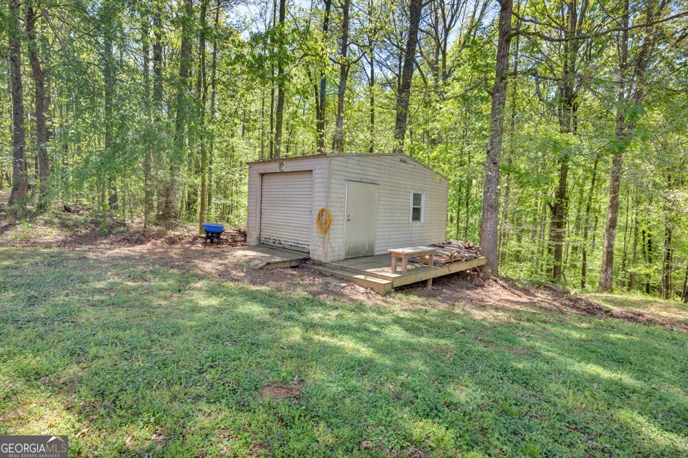 115 Crestview LN Newborn, GA 30056