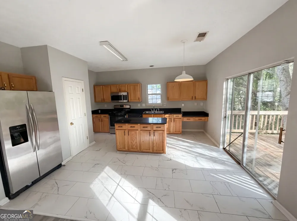403 Clearstream LN Austell, GA 30168