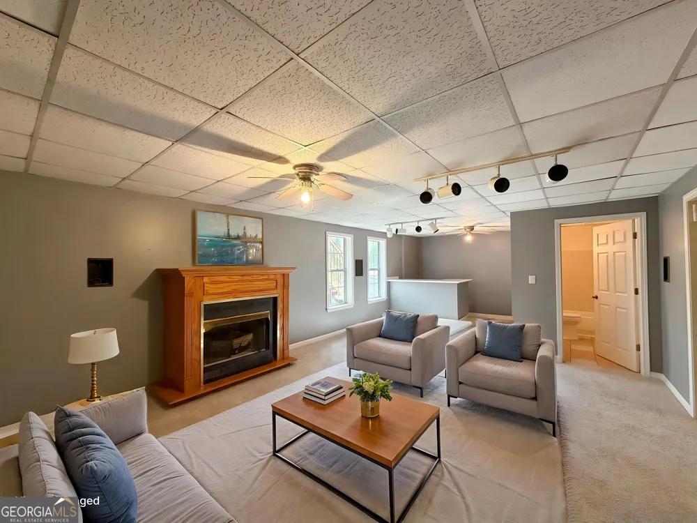 403 Clearstream LN Austell, GA 30168