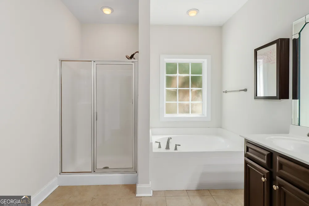 136 Ruby TRL Guyton, GA 31312