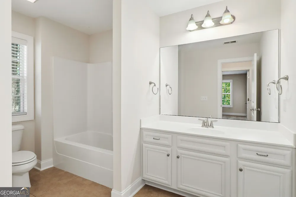 136 Ruby TRL Guyton, GA 31312