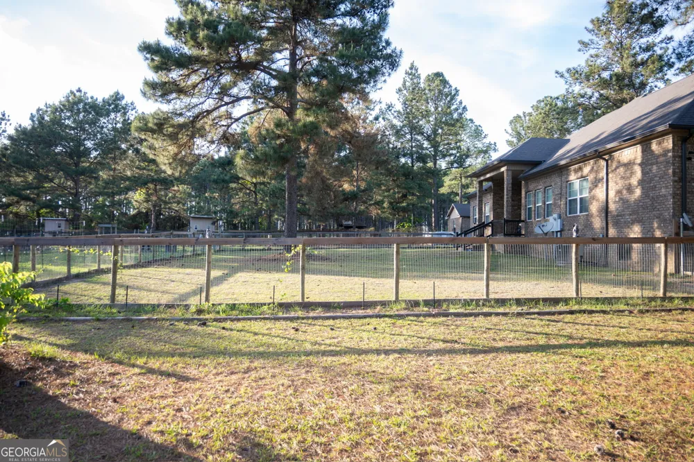 1060 Edna Moore RD Eastman, GA 31023