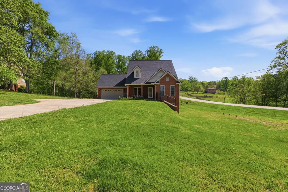 120 Haywood Hills RD Demorest, GA 30535