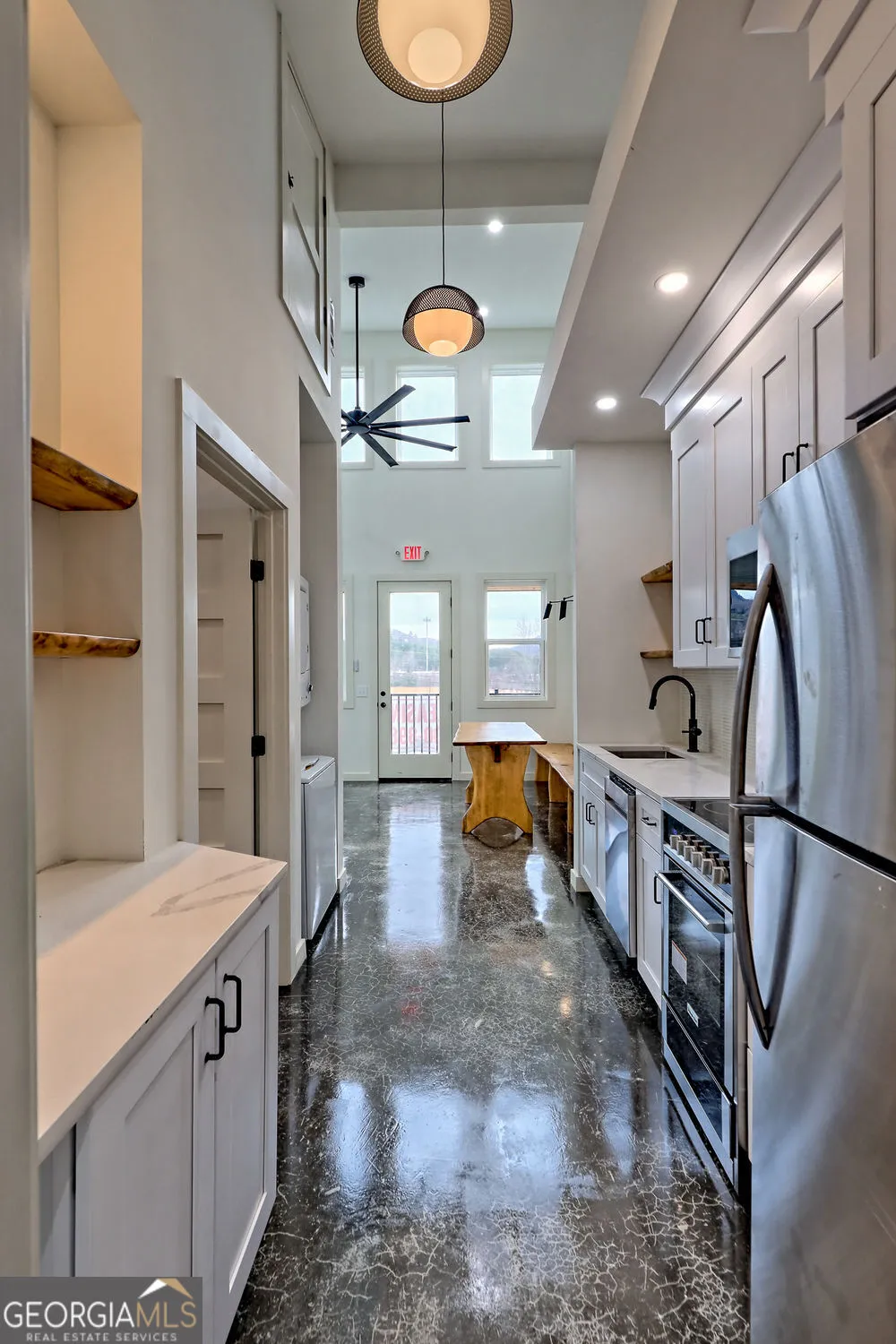21 Valley ST Clayton, GA 30525