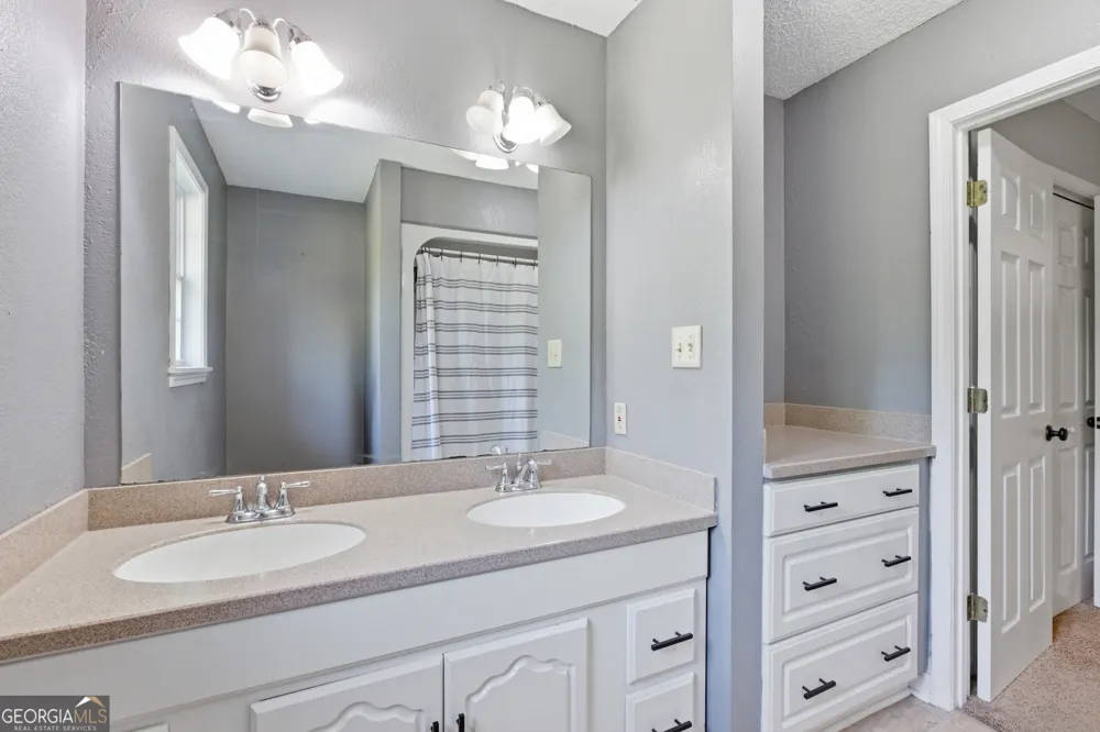 260 Brookhaven CIR Toccoa, GA 30577