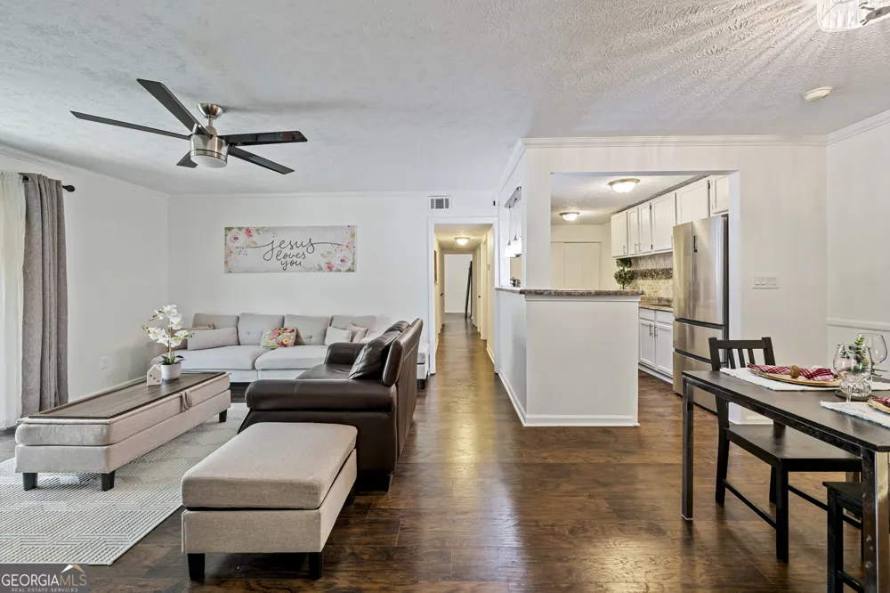 725 Dalrymple RD Sandy Springs, GA 30328