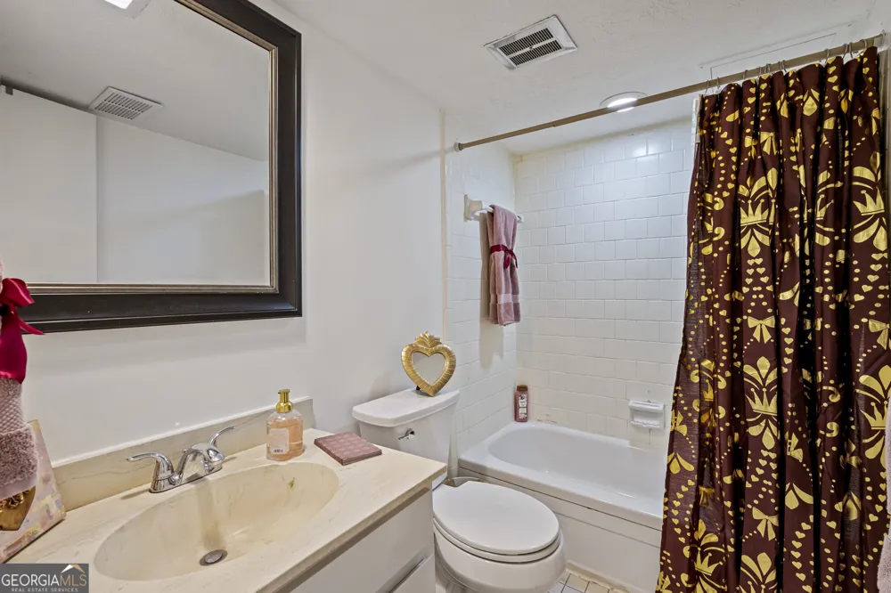 725 Dalrymple RD Sandy Springs, GA 30328