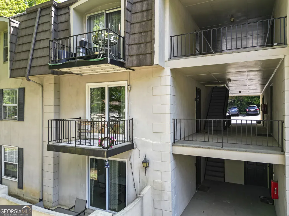 725 Dalrymple RD Sandy Springs, GA 30328