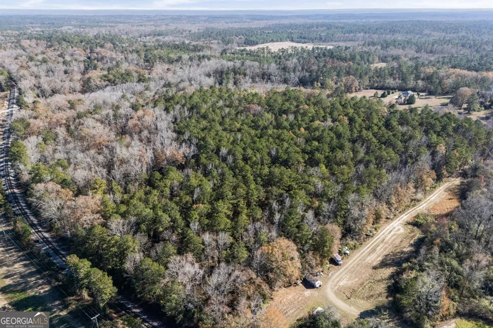 4057 Pope RD Midland, GA 31820