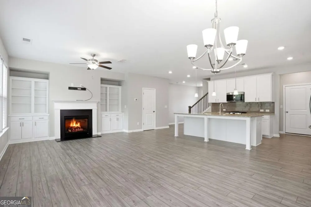 3327 Park Pointe CIR Scottdale, GA 30079