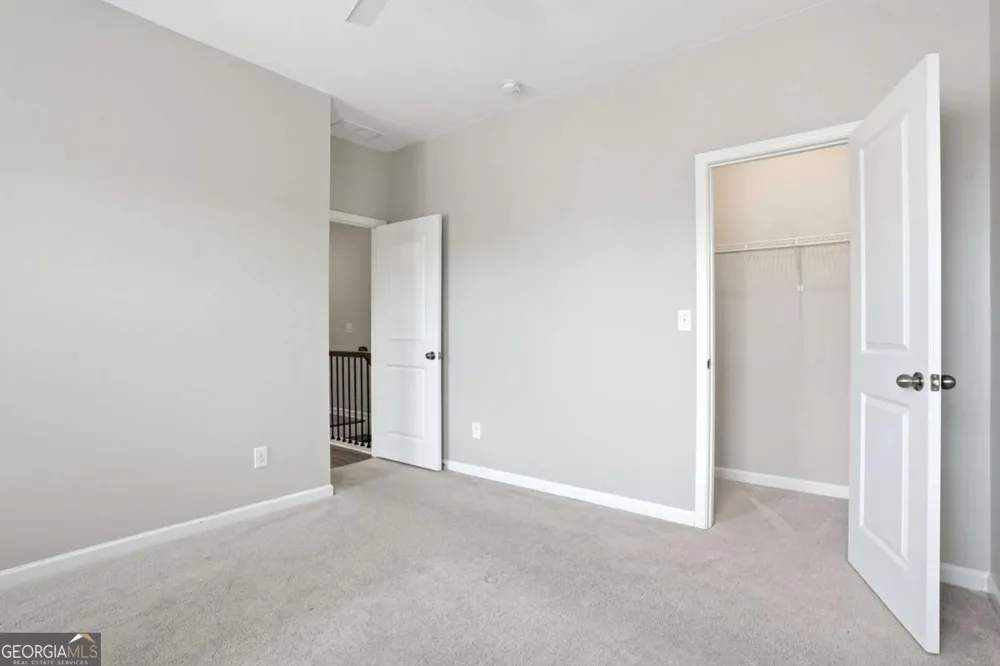 3327 Park Pointe CIR Scottdale, GA 30079