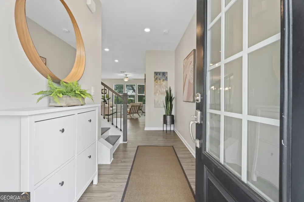 3327 Park Pointe CIR Scottdale, GA 30079
