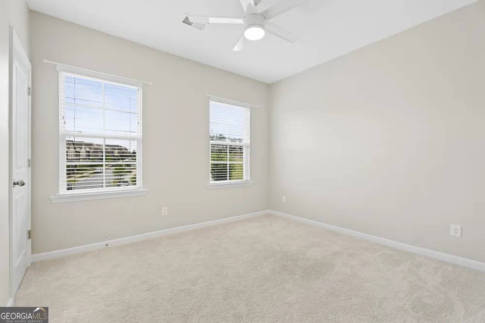 3327 Park Pointe CIR Scottdale, GA 30079
