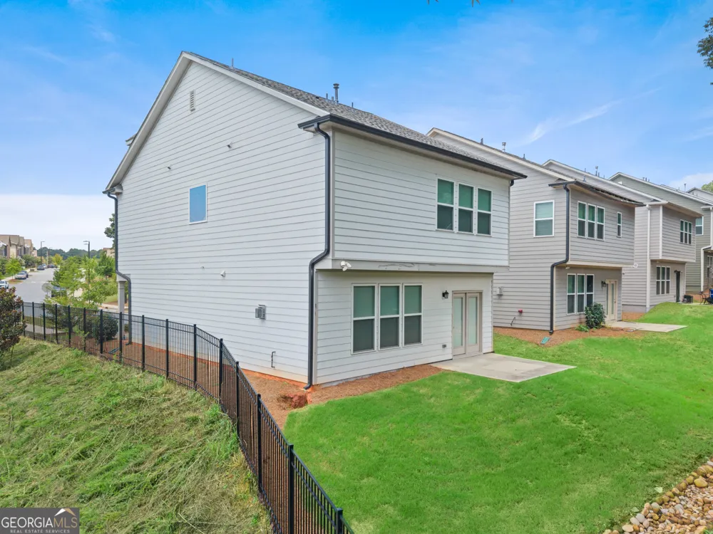 3327 Park Pointe CIR Scottdale, GA 30079