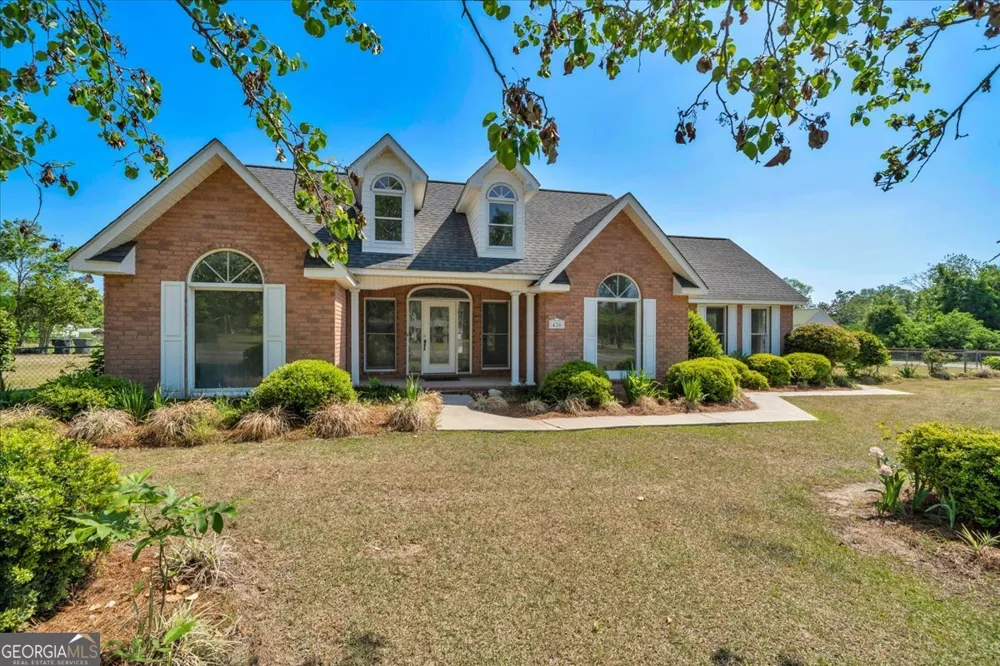 420 James ST Ailey, GA 30410