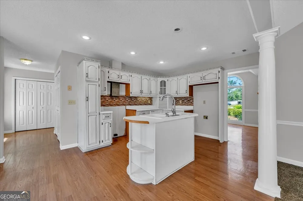420 James ST Ailey, GA 30410