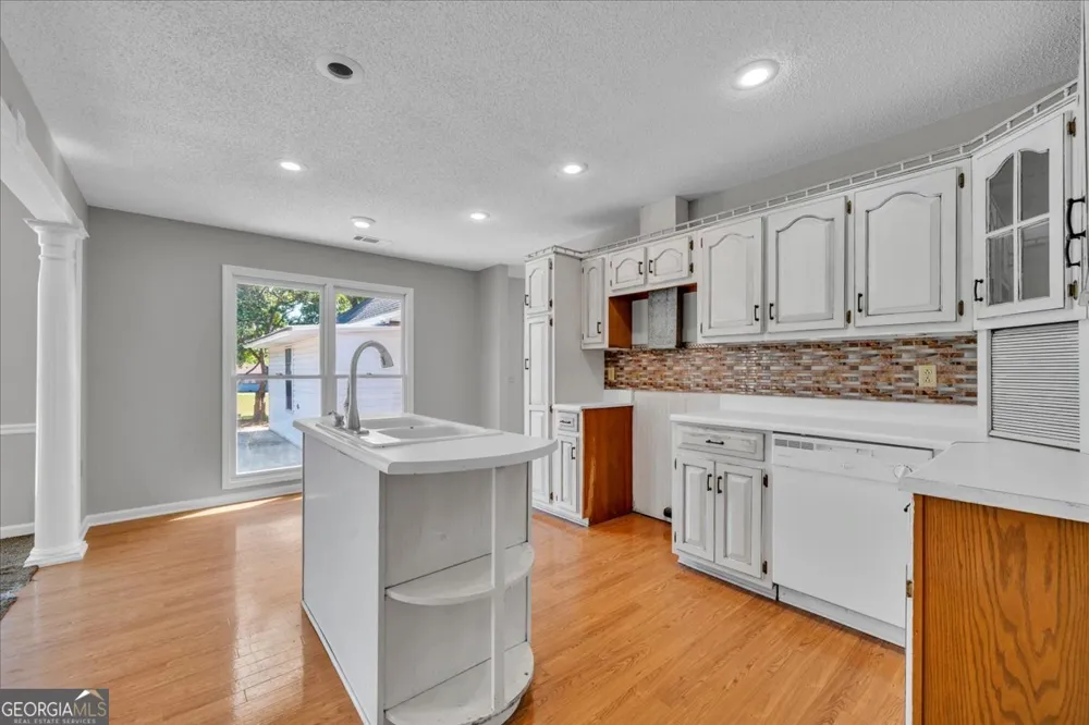 420 James ST Ailey, GA 30410