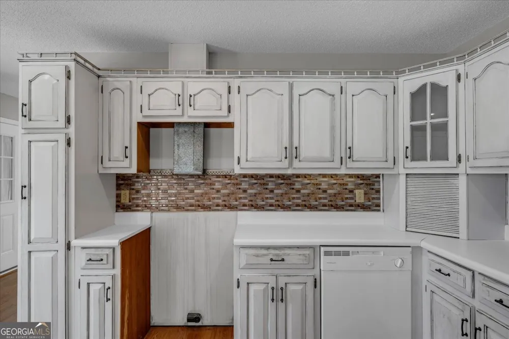 420 James ST Ailey, GA 30410