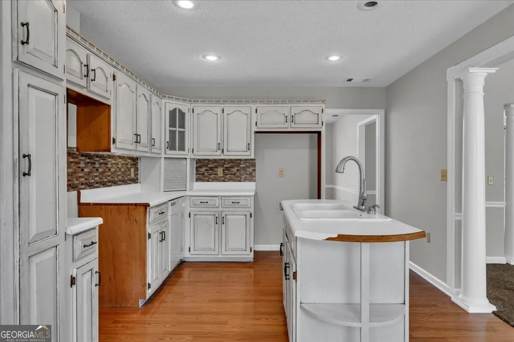 420 James ST Ailey, GA 30410