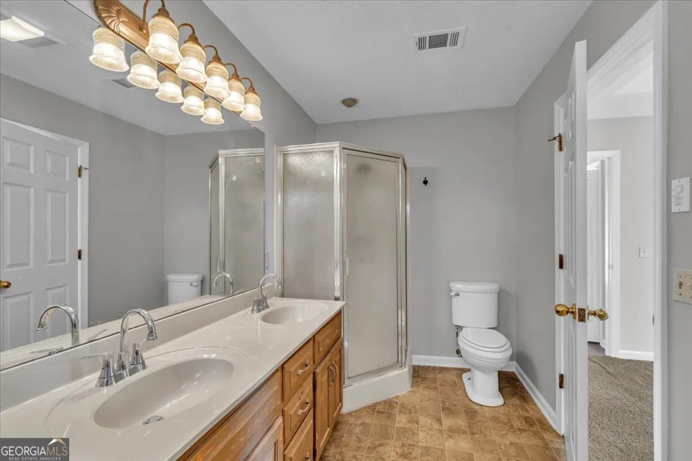 420 James ST Ailey, GA 30410
