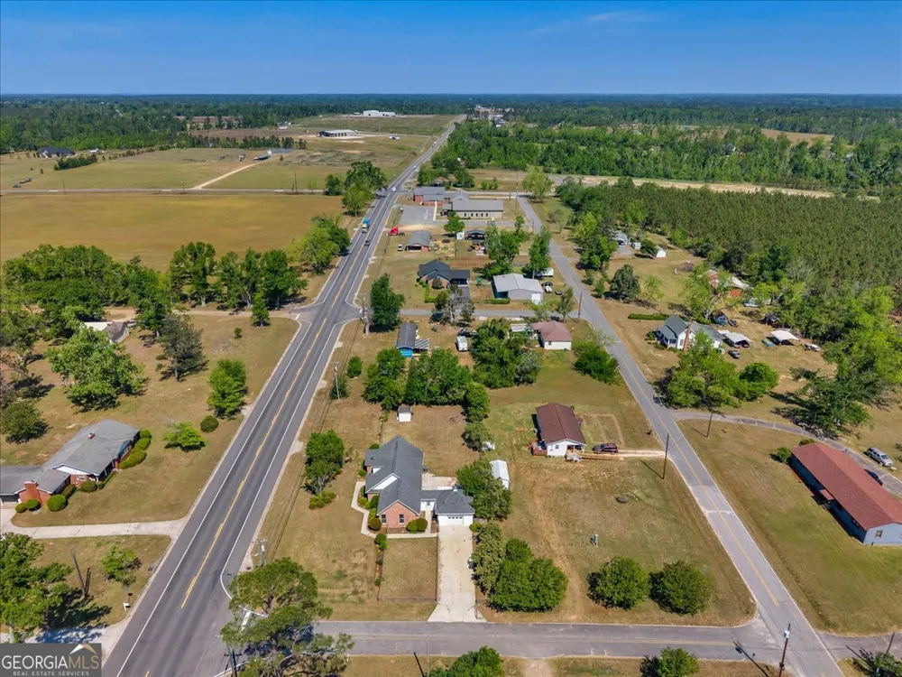 420 James ST Ailey, GA 30410