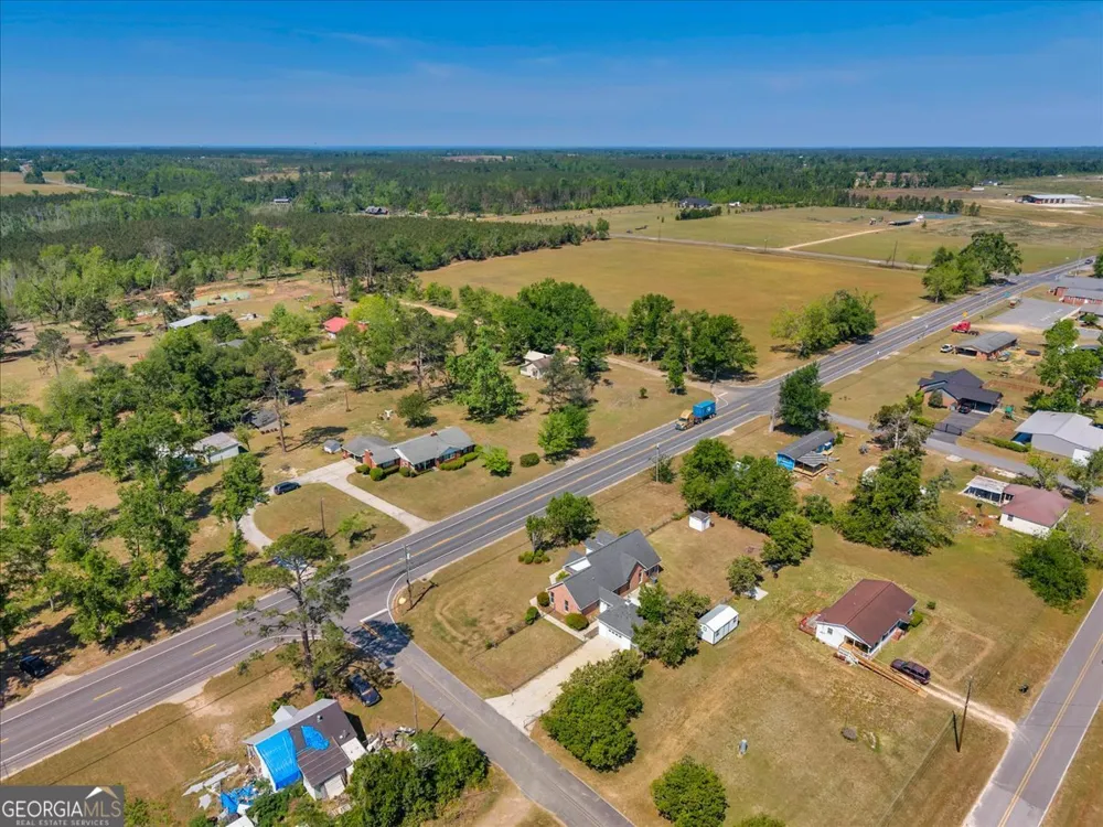 420 James ST Ailey, GA 30410