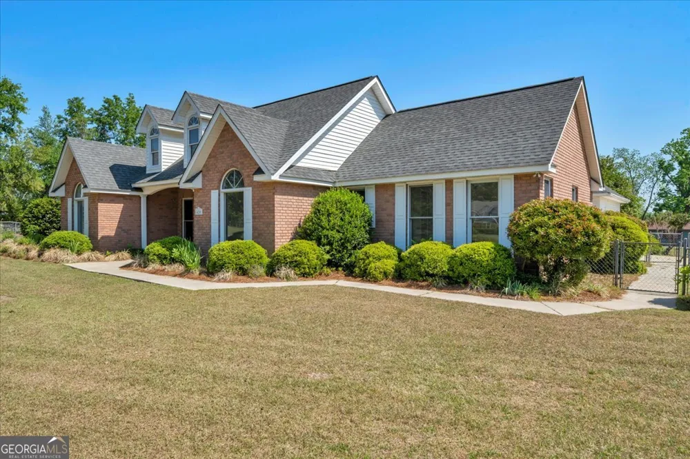 420 James ST Ailey, GA 30410