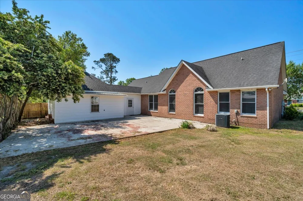420 James ST Ailey, GA 30410