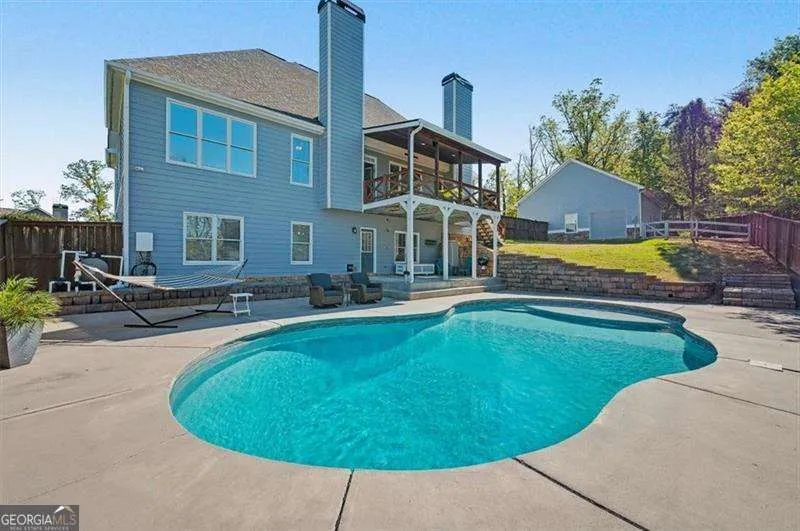 18 Thunderhawk LN NE Rydal, GA 30171