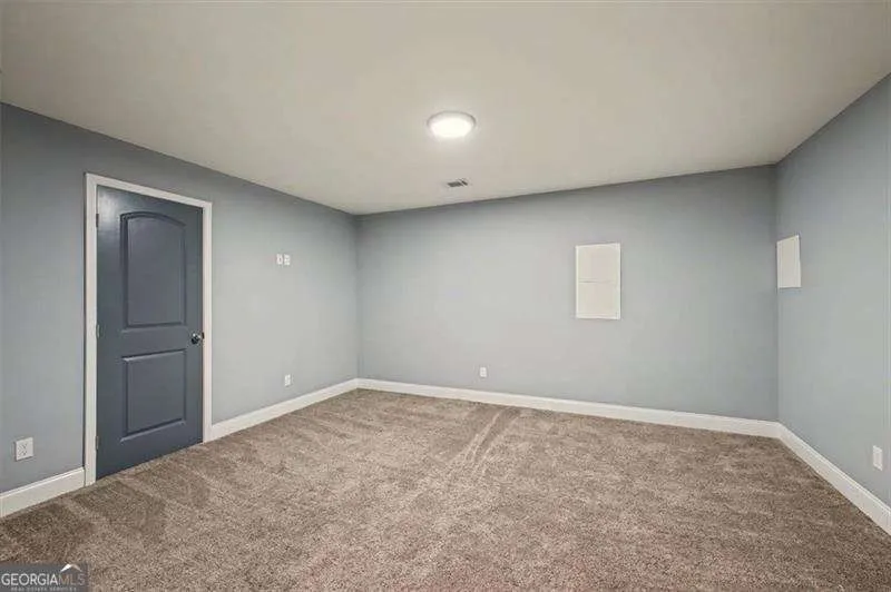 18 Thunderhawk LN NE Rydal, GA 30171