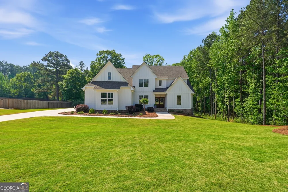 113 Kenmare ROW Tyrone, GA 30290