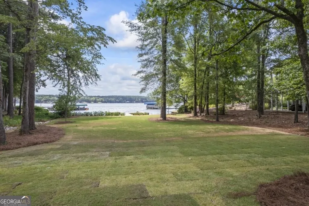 1301 Grayson Pointe DR Buckhead, GA 30625