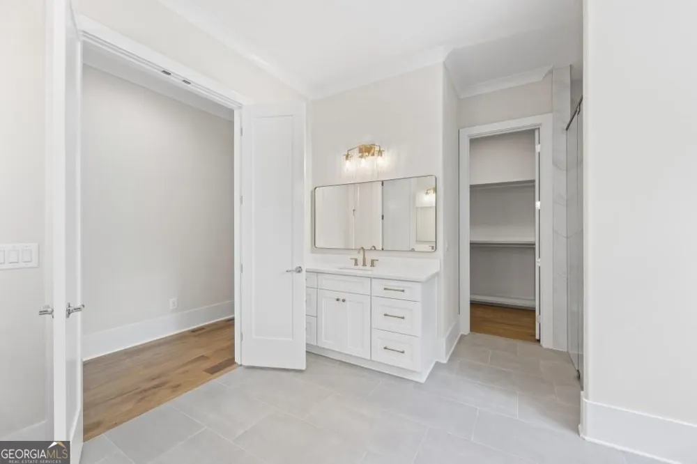 1301 Grayson Pointe DR Buckhead, GA 30625